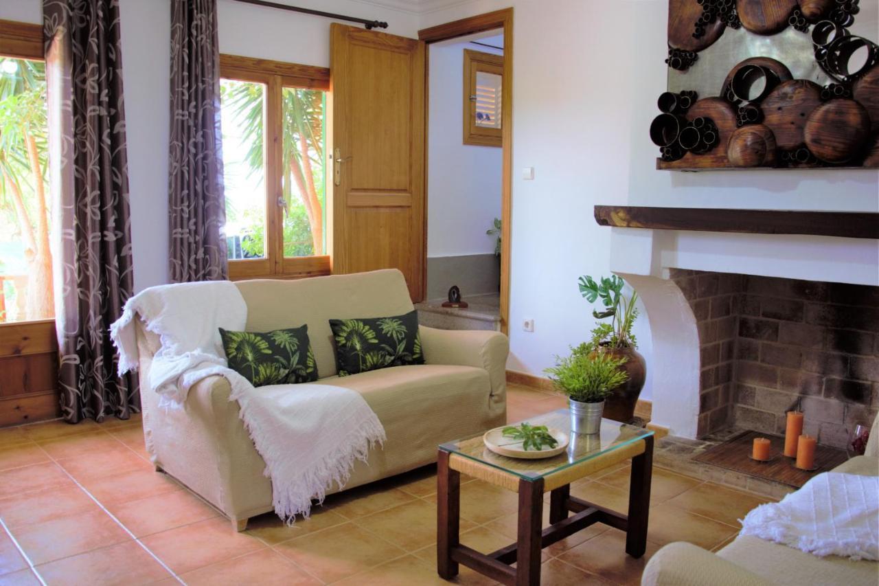 Ideal Property Mallorca - Madona - Es Puig Guest House Thị trấn Búger Ngoại thất bức ảnh