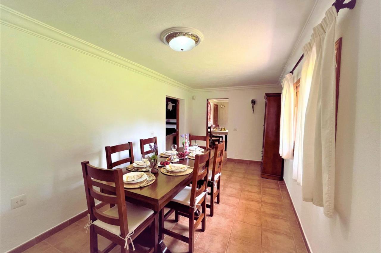 Ideal Property Mallorca - Madona - Es Puig Guest House Thị trấn Búger Ngoại thất bức ảnh